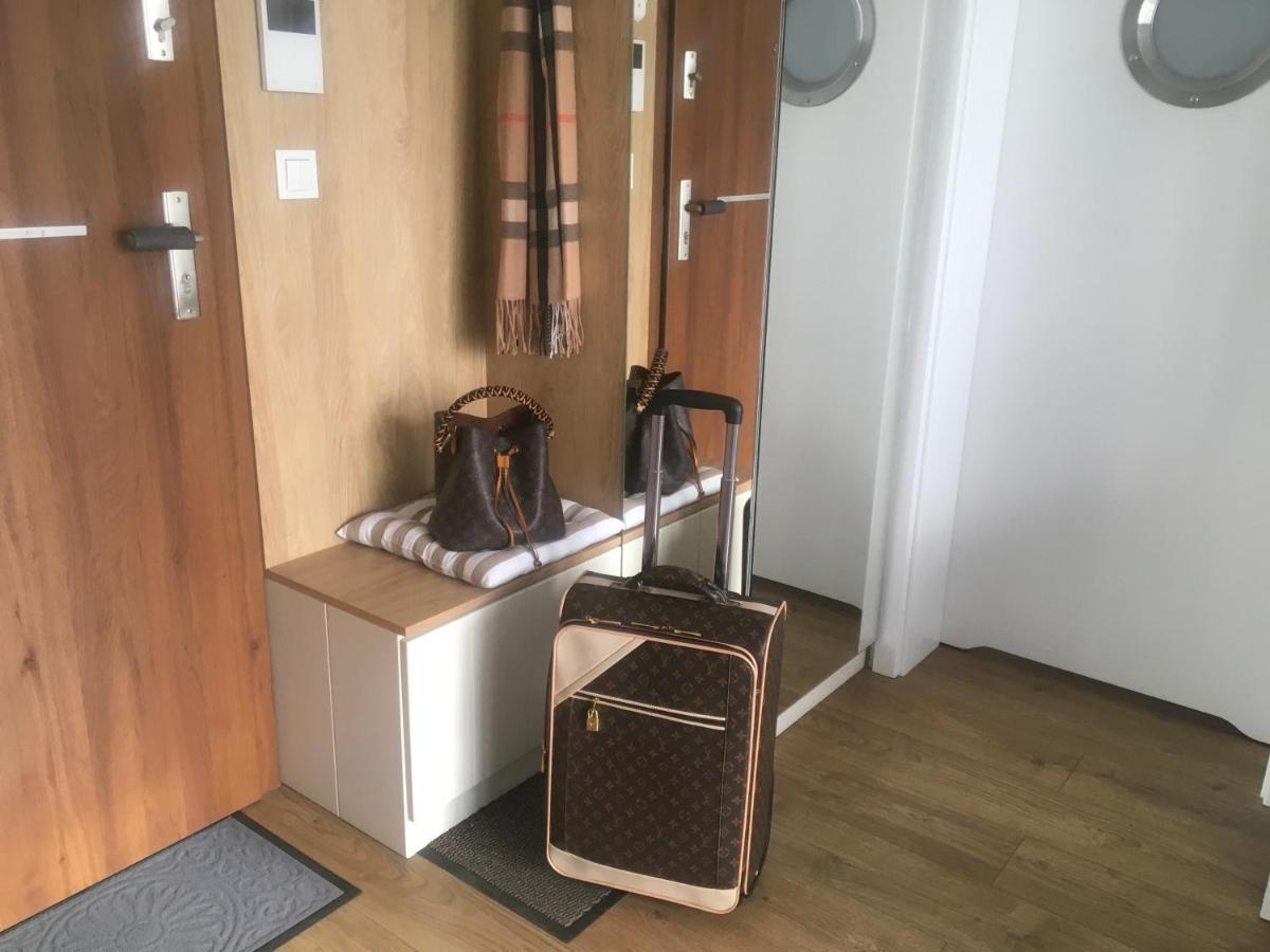 Apartament Marine Holiday Elblag - Winda -Parking W Hali Garazowej -Gratis -Business Stays Exterior foto